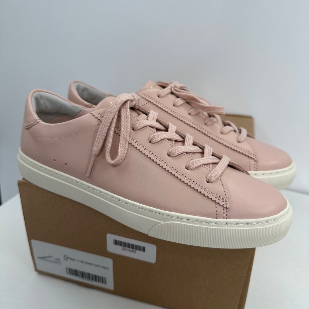 Everlane The Day Sneaker in Pale Pink Leather sz 10 Women's Lace-up Shoes Casual